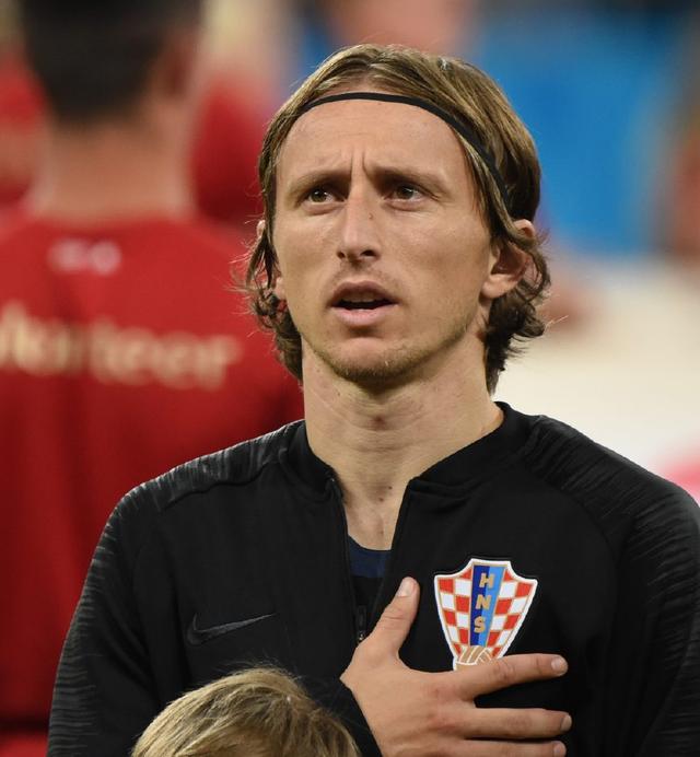 意媒：国米和米兰想签马里奥-希拉，拉齐奥给球员估价3500万