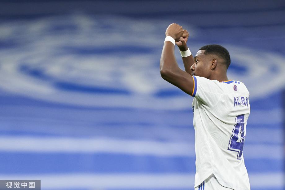 米体：拉齐奥重启主场放飞雄鹰仪式，新鹰将于2026年首次亮相