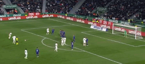 记者：谢什科与多名曼联球员聊过，他们认为其适合阿莫林体系