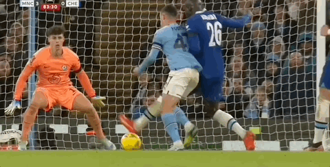 成绩斐然，加斯佩里尼被罗马球迷描绘成魔法师形象画在墙上