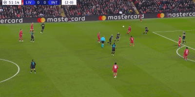 快船官方伤病报告显示保罗今天缺阵，原因是未随队